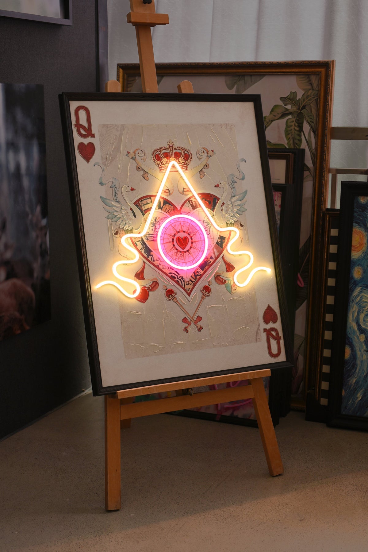 Queen of Hearts LED paveikslas – nuotrauka 5
